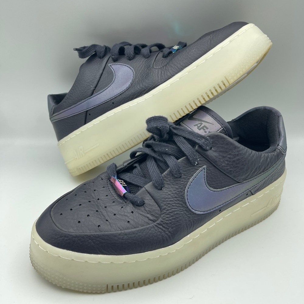 Nike Air Force 1 Sage Low LX Women’s Size 9
